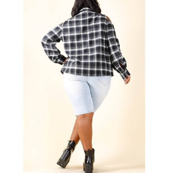 Plus Black Plaid White Pearl Cold Shoulder Shirt - Picture 5 of 8